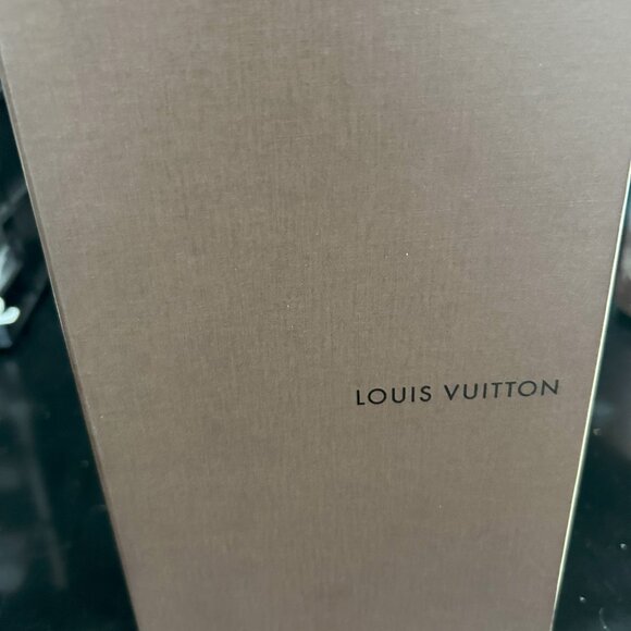 LOUIS VUITTON LV Portefeuille Sarah Long Wallet Vernis Sweet Monogram Red - Picture 5 of 10